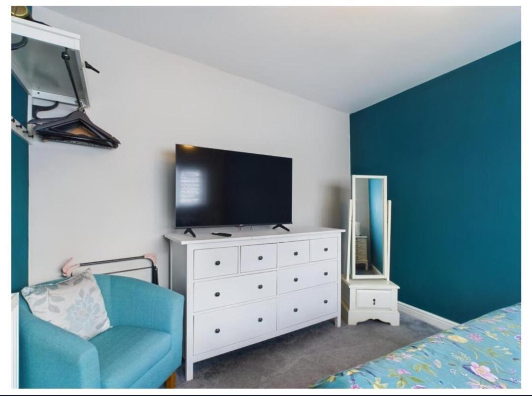 Tallets Apartment With Balcony & Parking Tewkesbury Extérieur photo